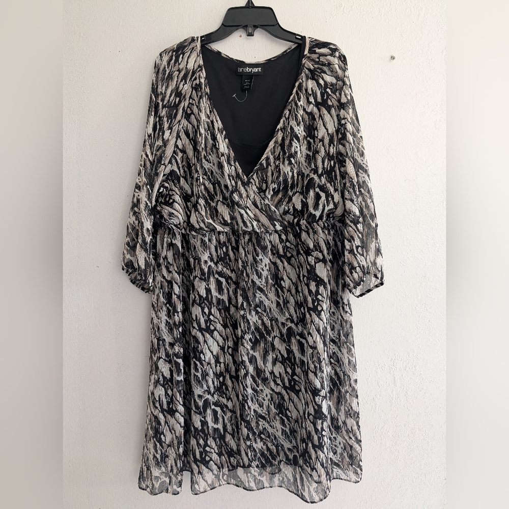 Lane Bryant Black and Gray Long Sleeve Dress